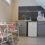 The Nest 4*
