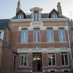 The Nest Hotel apartamentowy 4*