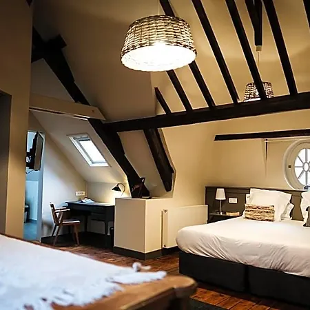 The Nest Aparthotel