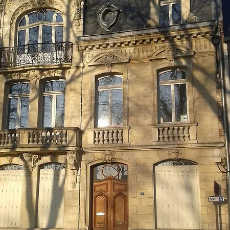 Aparthotel The Nest