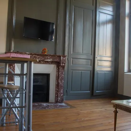 The Nest Aparthotel 4*