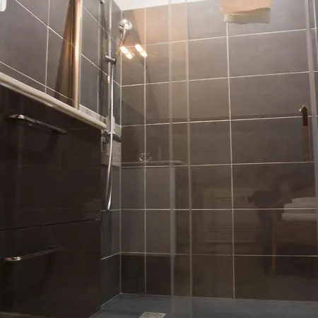 Aparthotel The Nest 4*