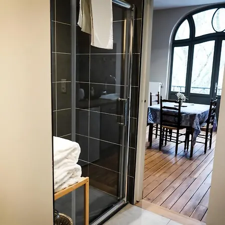 The Nest 4*
