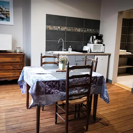 The Nest 4*