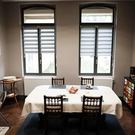The Nest 4*
