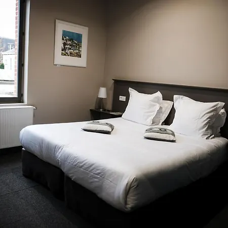The Nest Apartahotel