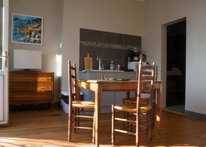 The Nest Lägenhetshotell Amiens